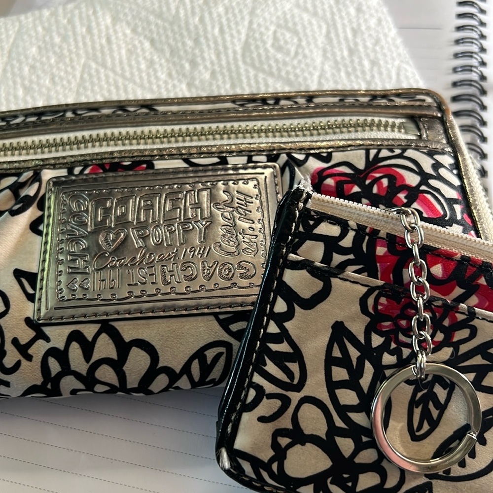 Coach Poppy Floral Wristlet & matching coin pouch set